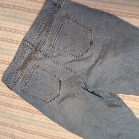 Old Navy Sky Blue Straight Leg Jeans - Picture 7 of 7